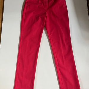 Classic Tahari Coral slacks, Size 6